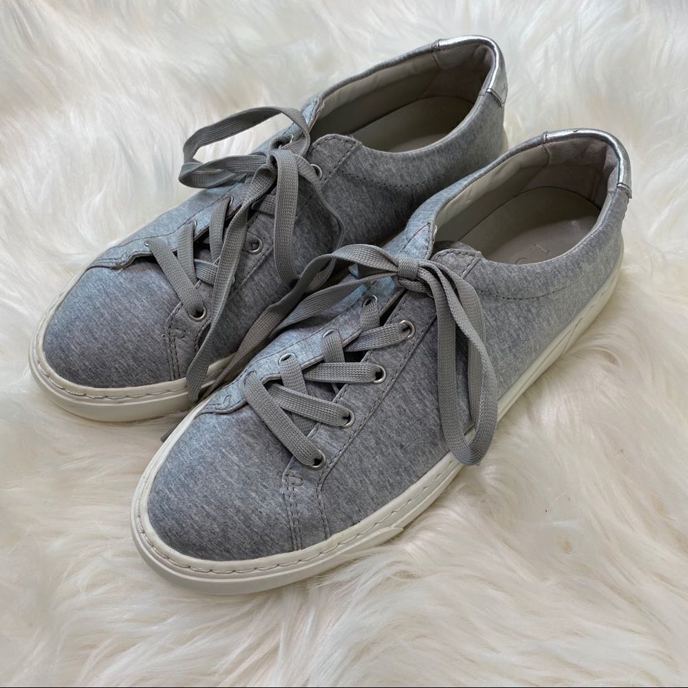 1.State gray heathered sneaker size 6